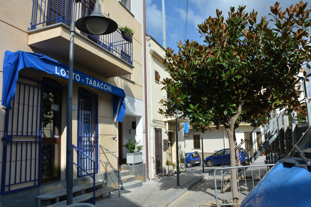 Casa Eleonora Appartement Campofelice Di Roccella Kamer foto