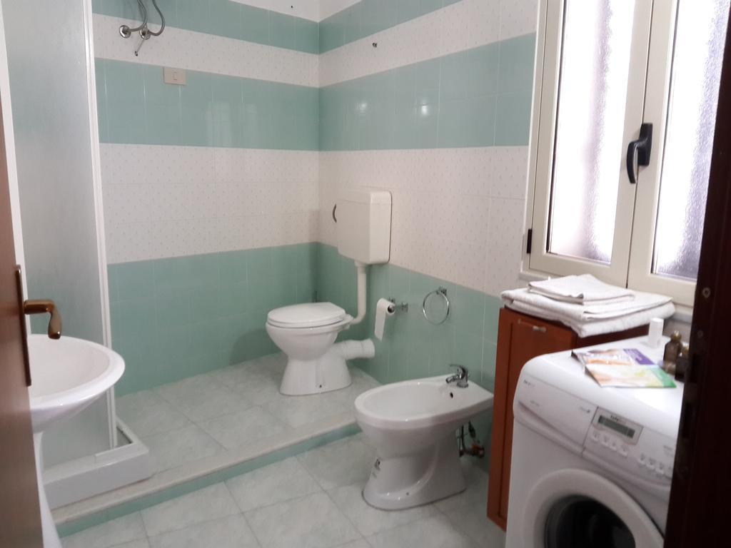 Casa Eleonora Appartement Campofelice Di Roccella Buitenkant foto
